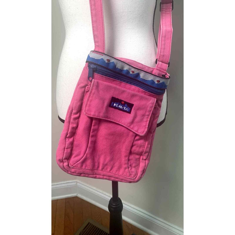 KAVU Keeper Canvas Crossbody Sling Shoulder Bag Purse/ Hot Pink